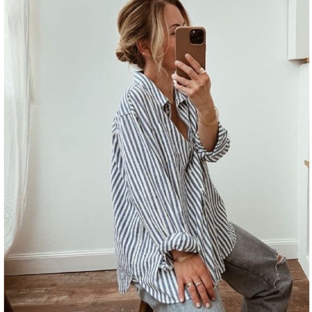 Rodd & Gunn Sports Fit Navy and White Striped Shirt